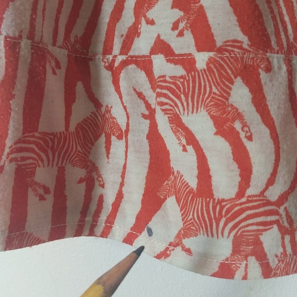 H&M Zebra Print Sleeveless V-Neck Top M - Picture 6 of 7